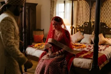 ’منہ دکھائی‘ پر لاکھوں کا تقاضا، شادی خوشیوں سے ہولناک واقعے میں بدل گئی 2 ’منہ دکھائی‘ پر لاکھوں کا تقاضا، شادی خوشیوں سے ہولناک واقعے میں بدل گئی