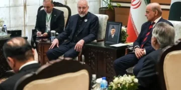 پاکستان مشرقِ وسطیٰ میں امن کے لیے مذاکرات کی میزبانی پر آمادہ، امریکا اور ایران کشیدگی کم کرنے کی کوششیں تیز