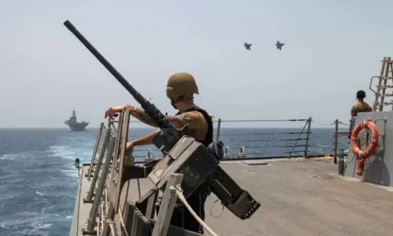 15092آبنائے ہرمز میں کشیدگی، امریکی بحریہ کی نگرانی سخت153cbb174b