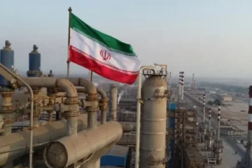 ایران کا پیٹرو کیمیکل مصنوعات کی برآمدات عارضی طور پر معطل کرنے کا فیصلہ 2 ایران کا پیٹرو کیمیکل مصنوعات کی برآمدات عارضی طور پر معطل کرنے کا فیصلہ