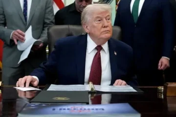 ایران کے ہاتھوں بلیک میل نہیں ہوں گے ، ڈونلڈ ٹرمپ