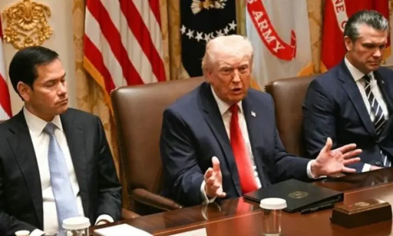 190834472ٹرمپ اور آرمی چیف عاصم منیر کے درمیان اہم رابطہ، خطے کی صورتحال پر تبادلہ خیال5dcc9b