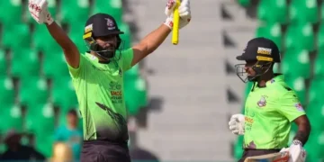 فخر زمان نے پی ایس ایل میں نیا تاریخ رقم کر دی