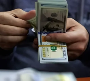 امریکہ کا عراق کو ڈالر کی ترسیل اور سیکیورٹی تعاون محدود کرنے کا فیصلہ