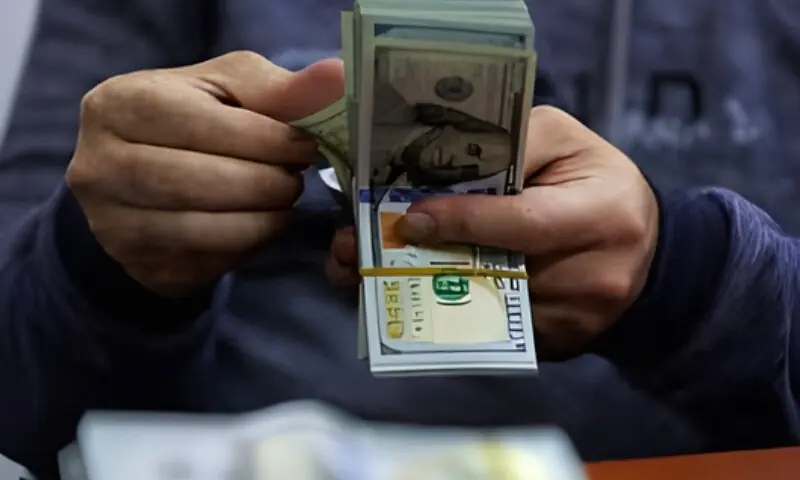 امریکہ کا عراق کو ڈالر کی ترسیل اور سیکیورٹی تعاون محدود کرنے کا فیصلہ