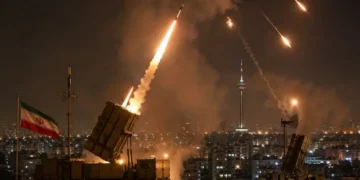 تہران میں ایئر ڈیفنس ایکشن میں، ممکنہ اہداف کو نشانہ بنایا گیا