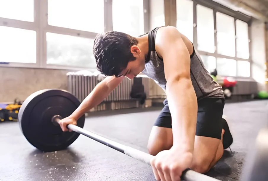 فٹنس کے شوق نے ڈالا خطرے میں، نوجوان فالج کا شکار