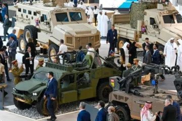 عالمی سطح پر دفاعی اخراجات میں ریکارڈ اضافہ، 2025 میں بلند ترین سطح کے قریب پہنچ گئے