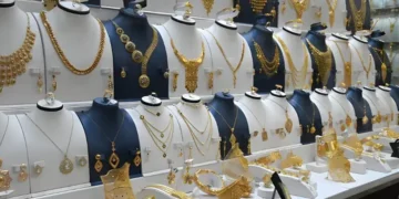 سونے اور چاندی کی قیمتوں میں نمایاں کمی