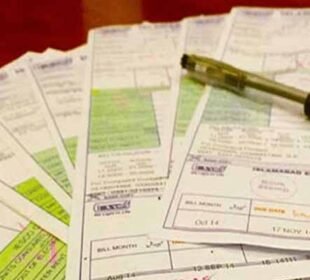 اپریل میں بجلی صارفین پر اضافی 14.37 ارب روپے کا بوجھ