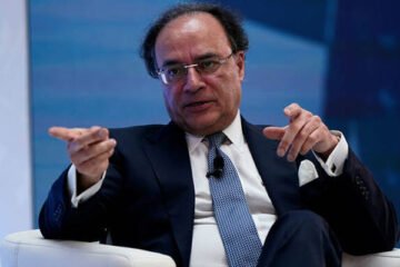 ملک میں شمسی توانائی 8000 میگاواٹ تک پہنچ گئی 4 ملک میں شمسی توانائی 8000 میگاواٹ تک پہنچ گئی