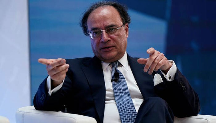 ملک میں شمسی توانائی 8000 میگاواٹ تک پہنچ گئی 1 ملک میں شمسی توانائی 8000 میگاواٹ تک پہنچ گئی