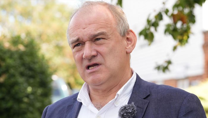 431890_1001238لبرل ڈیموکریٹس رہنما نے ٹرمپ کو “خطرناک اور کرپٹ” قرار دے دیا_updates