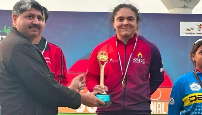 نتالیہ خان: ایک ابھرتا ہوا ستارہ جو جلد غروب ہوگیا