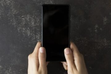 اگر اینڈرائیڈ فون مکمل طور پر بند ہو جائے اور آن نہ ہو تو کیا کریں؟