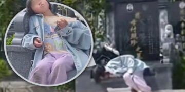چین: ننھی بچی دادا دادی کی قبروں کے قریب رہنے کی خواہشمند، جذباتی ویڈیو وائرل