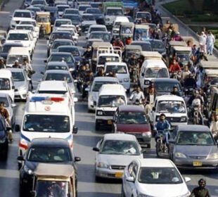 اسلام آباد میں پبلک اور گڈز ٹرانسپورٹ کی آمد و رفت بحال