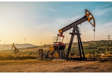 مشرق وسطیٰ کشیدگی: عالمی منڈی میں تیل 2 فیصد مہنگا