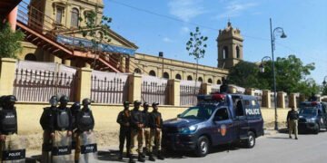 احتجاج، ریلیوں اور اجتماعات پر پابندی برقرار