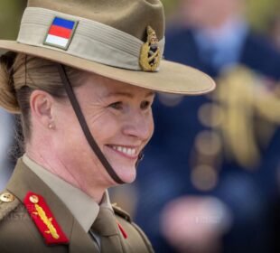 آسٹریلیا کی فوجی تاریخ میں اہم پیش رفت: پہلی بار خاتون کو آرمی چیف مقرر کرنے کا فیصلہ