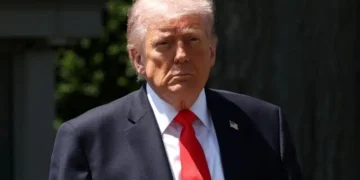 ایرانی قیادت میں اندرونی اختلافات، کئی دھڑوں میں تقسیم کا دعویٰ