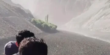 خیبرپختونخوا کے بالائی اضلاع میں گلیشیئر جھیل پھٹنے کا خطرہ، ہائی الرٹ جاری