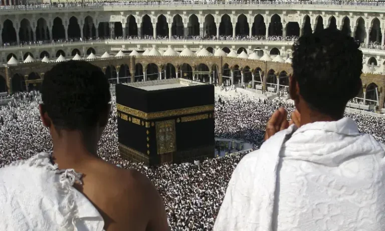 021558030سعودی عرب: 15 سال سے کم عمر افراد کے حج پر جانے پر مکمل پابندی204444