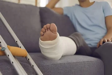 ہڈی ٹوٹنے یا فریکچر کی صورت میں مفید غذا اور احتیاطی تدابیر