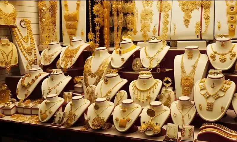 سونے کی قیمت میں بڑا اضافہ، فی تولہ 4 لاکھ 88 ہزار سے تجاوز
