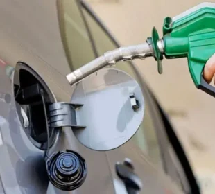 حکومت نے پیٹرولیم قیمتوں کا نیا نوٹیفکیشن جاری کر دیا