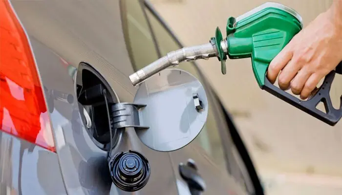 حکومت نے پیٹرولیم قیمتوں کا نیا نوٹیفکیشن جاری کر دیا