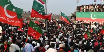 پشاور 10 مئی احتجاج کیس: عرفان سلیم سمیت 74 ملزمان بری 29 پشاور 10 مئی احتجاج کیس: عرفان سلیم سمیت 74 ملزمان بری