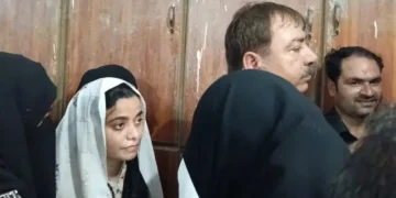 مبینہ منشیات فروش پنکی کو بچانے کیلئے “نامعلوم قوتیں” متحرک؟ 39 مبینہ منشیات فروش پنکی کو بچانے کیلئے “نامعلوم قوتیں” متحرک؟