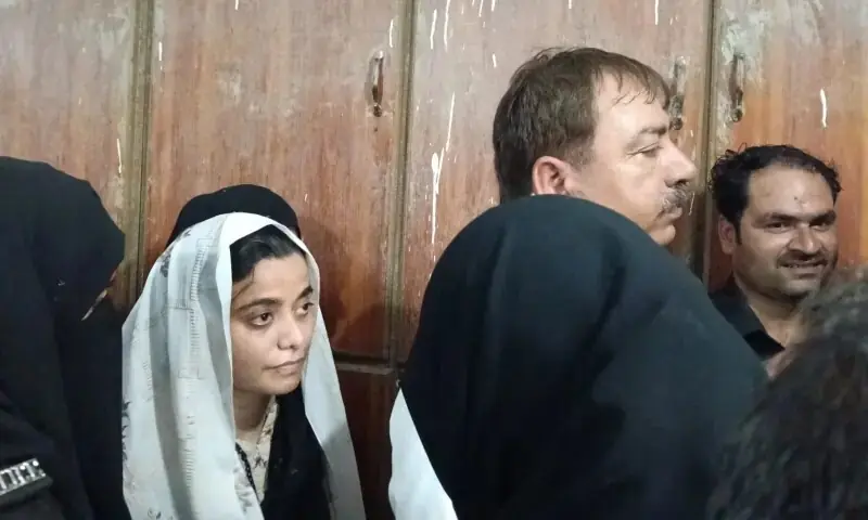 مبینہ منشیات فروش پنکی کو بچانے کیلئے “نامعلوم قوتیں” متحرک؟