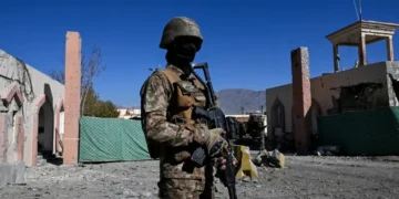 سپن وام میں سیکیورٹی فورسز کا بڑا آپریشن، 4 دہشت گرد ہلاک 10 سپن وام میں سیکیورٹی فورسز کا بڑا آپریشن، 4 دہشت گرد ہلاک