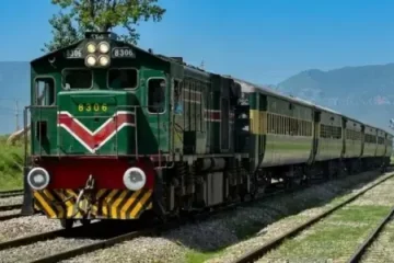 عیدالاضحیٰ پر 3 خصوصی ٹرینیں چلانے کا اعلان 2 عیدالاضحیٰ پر 3 خصوصی ٹرینیں چلانے کا اعلان