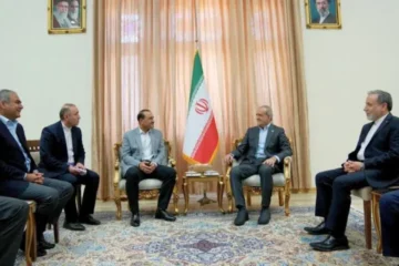 پاکستان کی سفارتی کوششیں تیز، ایران میں اہم اعلیٰ سطحی ملاقاتیں