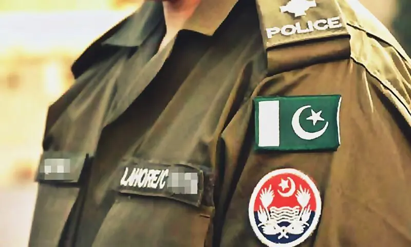 لاہور: عیدی مانگنے والے پولیس اہلکاروں کے خلاف سخت کارروائی