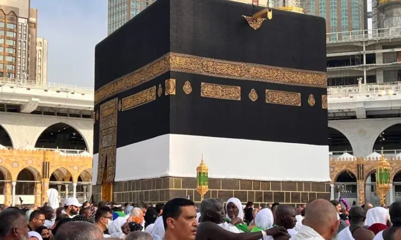 منیٰ میں یوم الترویہ: حجاج کی عبادات اور رات کا قیام جاری