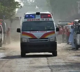 مردان کے قریب سوات موٹروے پر خوفناک حادثہ، متعدد افراد جاں بحق 2 مردان کے قریب سوات موٹروے پر خوفناک حادثہ، متعدد افراد جاں بحق