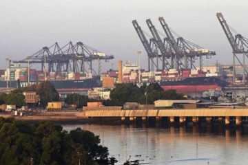 کراچی: کویت سے بڑی مقدار میں ڈیزل لے کر آنے والا بحری جہاز پاکستان پہنچ گیا