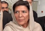 عمران خان سے ملاقات کے دن پی ٹی آئی قیادت کی غیرحاضری پر سوالات