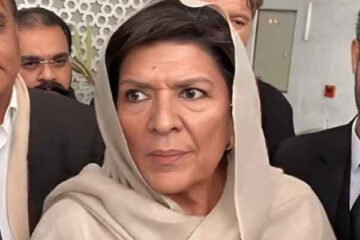 عمران خان سے ملاقات کے دن پی ٹی آئی قیادت کی غیرحاضری پر سوالات