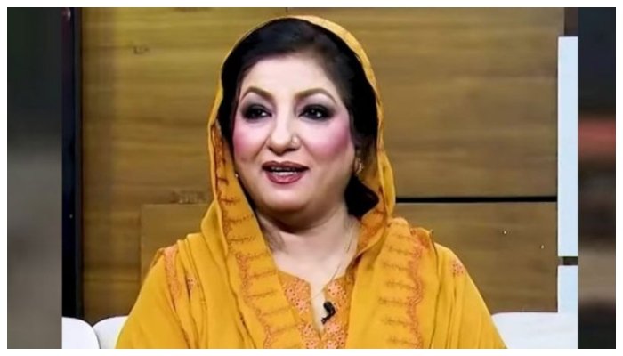 عشرت فاطمہ کا دل دہلا دینے والا انکشاف: بیٹی کی قبر پر جا کر معافی مانگتی ہوں