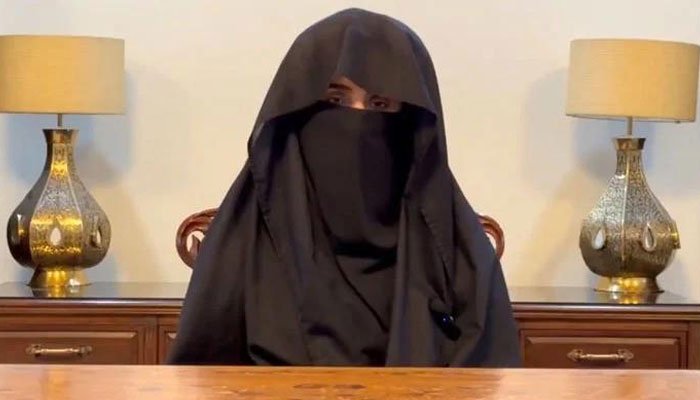 بشریٰ بی بی کی بیٹی کی اڈیالہ جیل میں ملاقات متوقع، سیاسی کشیدگی کم کرنے کی کوششیں جاری 1 بشریٰ بی بی کی بیٹی کی اڈیالہ جیل میں ملاقات متوقع، سیاسی کشیدگی کم کرنے کی کوششیں جاری