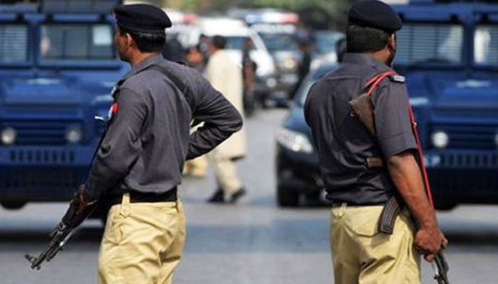 سندھ پولیس کا بڑا فیصلہ، شہریوں کو نقدی کے ساتھ سیکیورٹی دینے کی پیشکش