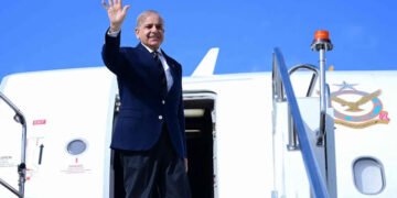 وزیراعظم شہباز شریف چین کے 4 روزہ سرکاری دورے پر ہانگژو پہنچ گئے