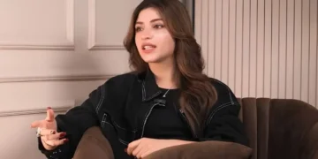 کنزہ ہاشمی نے ہراسگی اور سیکیورٹی خدشات سے متعلق چونکا دینے والے انکشافات کر دیے 24 کنزہ ہاشمی نے ہراسگی اور سیکیورٹی خدشات سے متعلق چونکا دینے والے انکشافات کر دیے