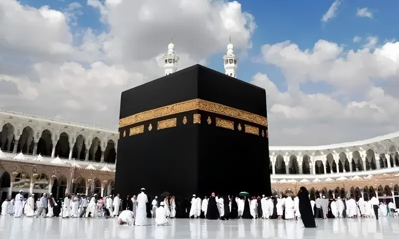 سعودی عرب میں نئے عمرہ سیزن کا آغاز، ویزا درخواستوں کی وصولی شروع 1 سعودی عرب میں نئے عمرہ سیزن کا آغاز، ویزا درخواستوں کی وصولی شروع