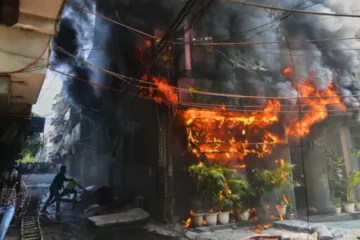 نئی دہلی: مالویہ نگر کے ہوٹل میں آتشزدگی، 21 افراد جان کی بازی ہار گئے